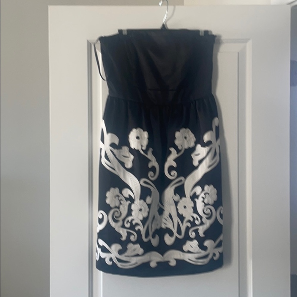 White House/Black Market strapless cocktail dress